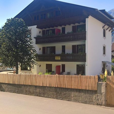 Hotel Krone Morter Exteriér fotografie
